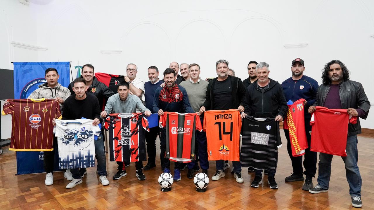 NOTICIAS PILAR: EL MUNICIPIO LANZO LA NUEVA LIGA PILARENSE DE FUTBOL.